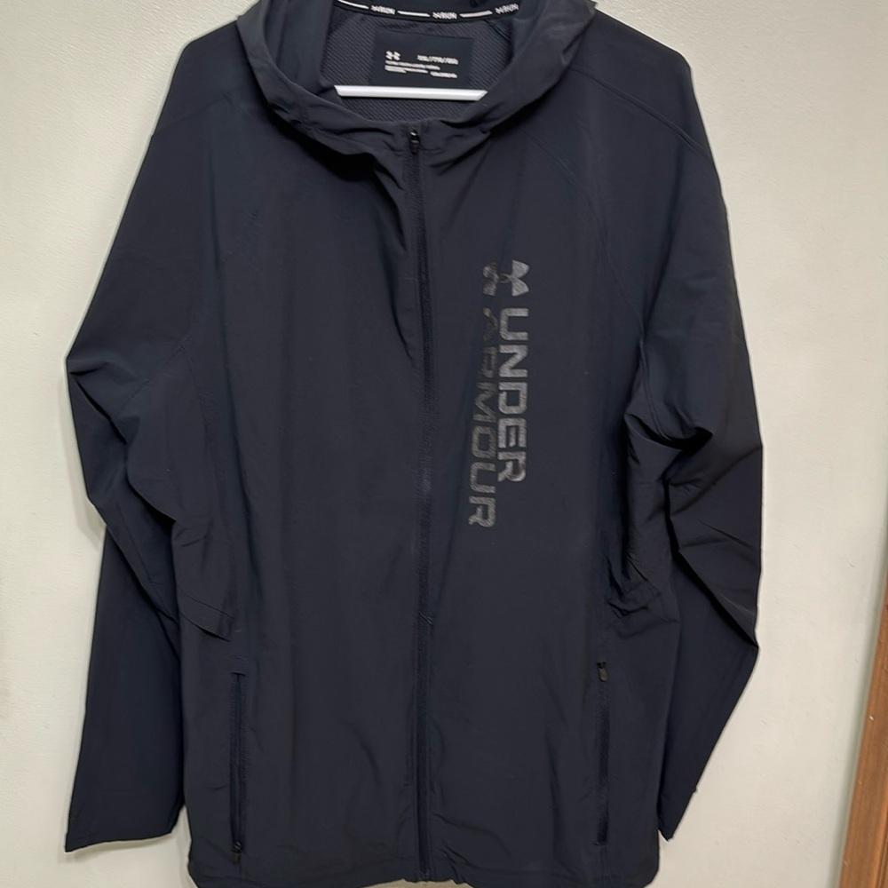 Men’s Under Armour Windbreaker